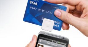 Card credit mobile readers reader phone swiping rewards features fundera