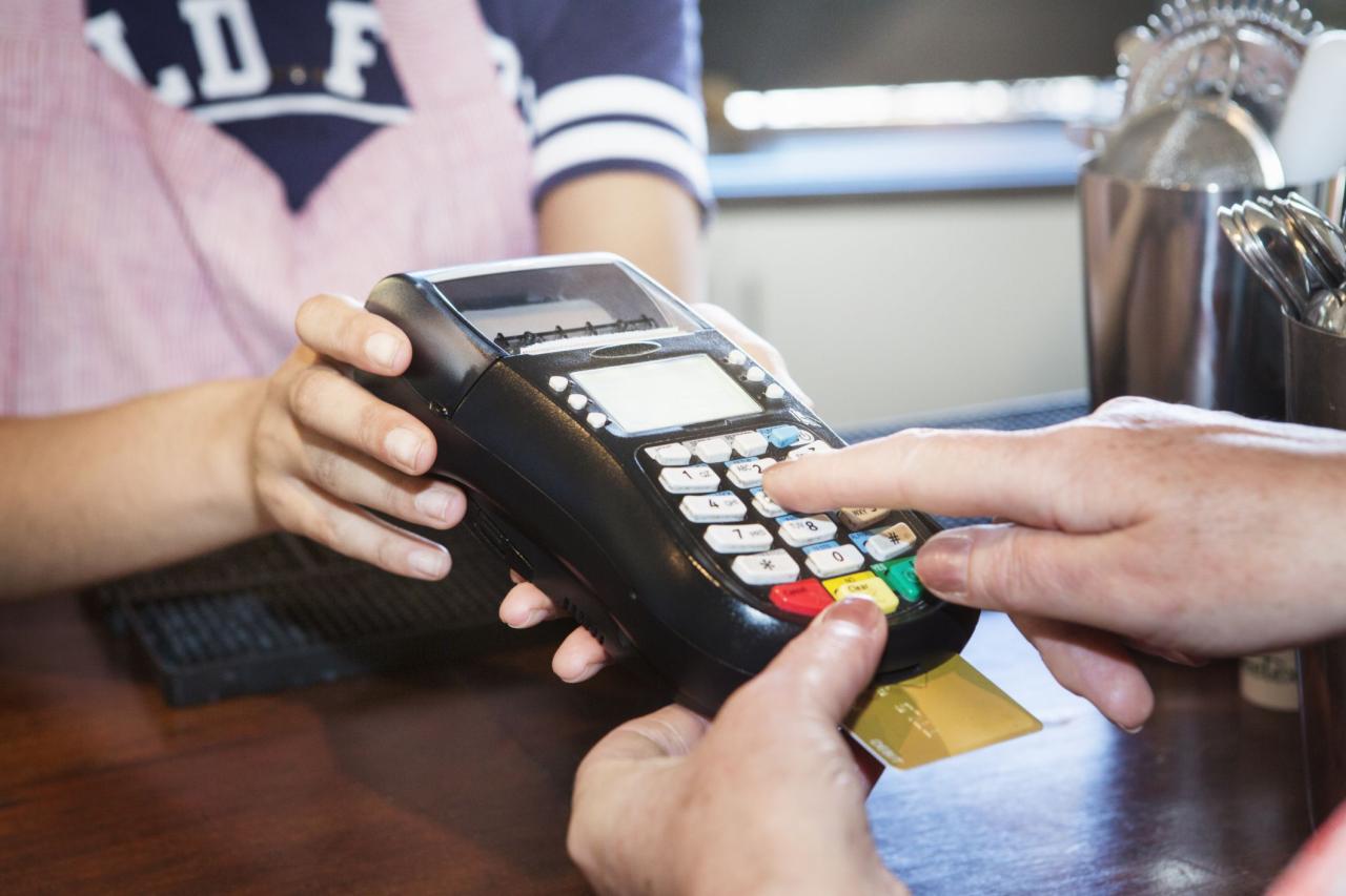 Accepting credit card payments for small businesses